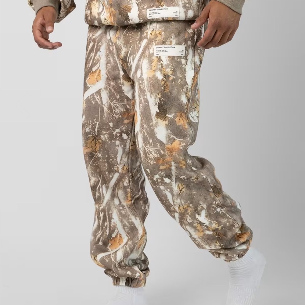VIRAL SOLD OUT LIMTED EDITION Comfrt ADIRONDACK Sweatpants. Medium